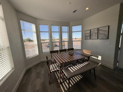Photo 4 of 20 of home located at 3301 S Goldfield Road Lot 5111 Apache Junction, AZ 85119