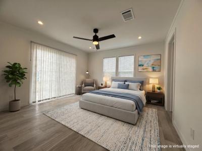 Photo 5 of 10 of home located at 5821 Chelsea Circle Lot 151 Sarasota, FL 34233
