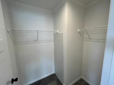 Photo 4 of 7 of home located at 5045 Sawgrass Dr Monee, IL 60449