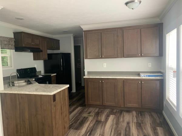 2019 Clayton Homes Inc Yes Mobile Home