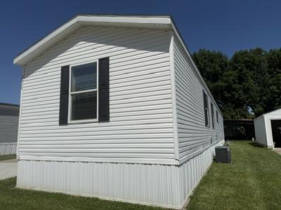 Photo 2 of 22 of home located at 1511 SE Summer Park Dr. #D31 Ankeny, IA 50021