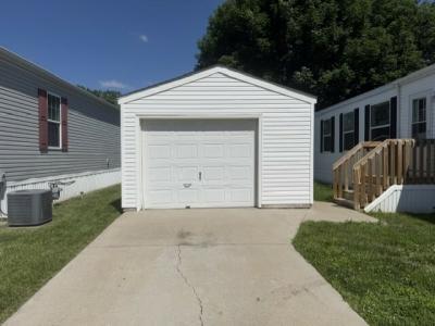 Photo 4 of 22 of home located at 1511 SE Summer Park Dr. #D31 Ankeny, IA 50021