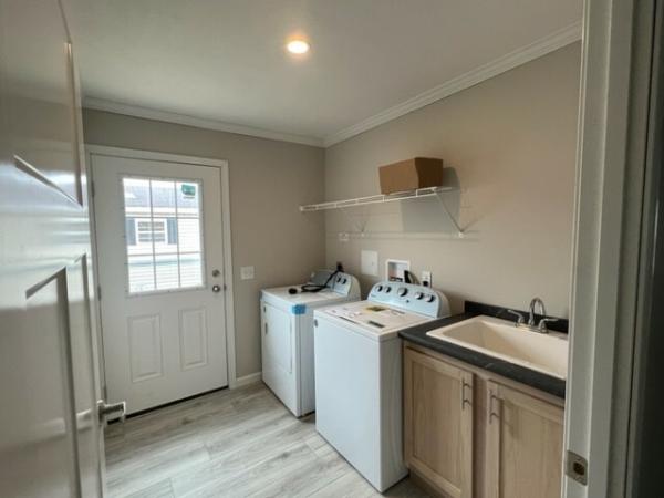 2024 Skyline 2LN610 (w/Porch) Mobile Home