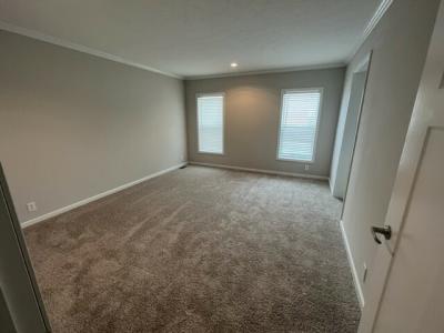 Photo 5 of 18 of home located at 235 Kelly Court Newport, MI 48166