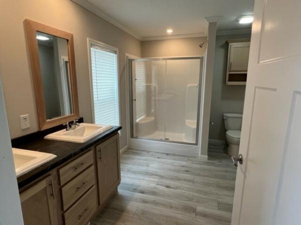 2024 Skyline 2LN610 (w/Porch) Mobile Home