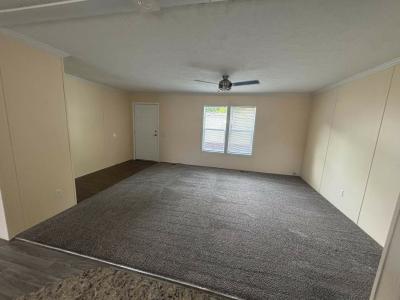 Photo 2 of 8 of home located at 6210 Rick Street Site #032 Ypsilanti, MI 48197