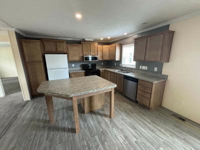 Photo 3 of 8 of home located at 6210 Rick Street Site #032 Ypsilanti, MI 48197