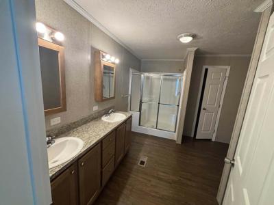 Photo 5 of 8 of home located at 6210 Rick Street Site #032 Ypsilanti, MI 48197