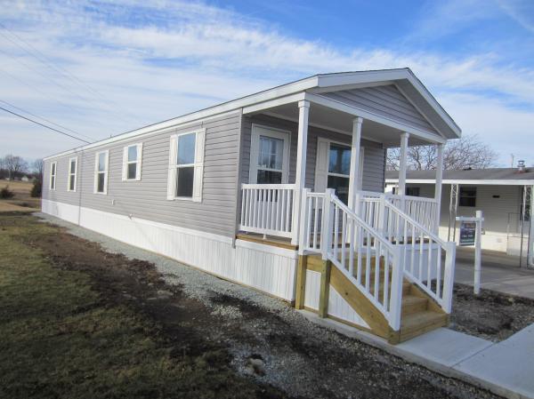 2022 Clayton 423 96PLH16763VH22  Home