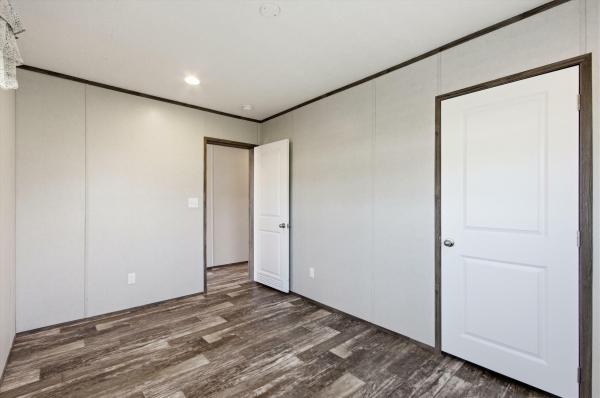 2026 Clayton 82 Savannah Living  Home