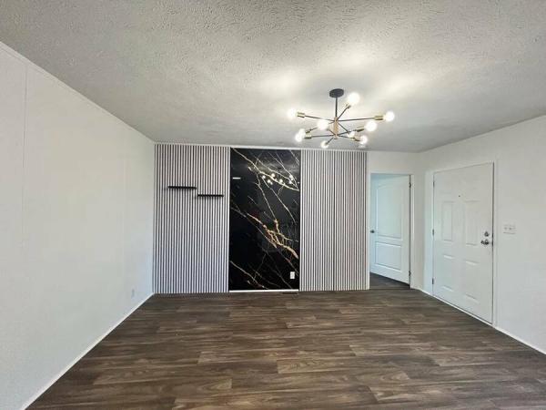2020 22BRX16482AH20  Home
