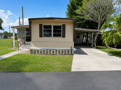 Mobile Home at 50 Bonny Shores Dr. Lakeland, FL 33801