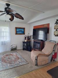 1989 Fleetwood Manufactured Home