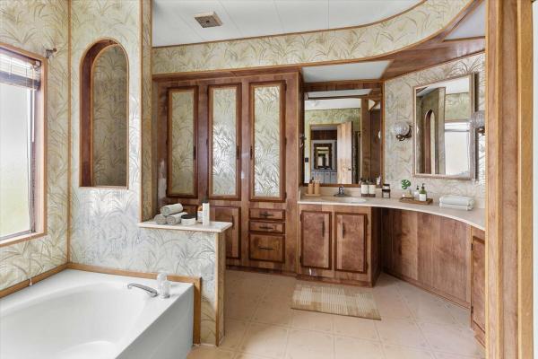 1980 GOLDENWEST Manufactured Home