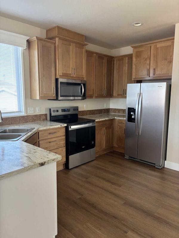 2019 Champion 11223 CT Manufactured Home