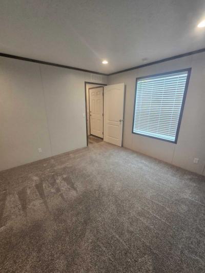 Photo 3 of 15 of home located at 511 East 1st Street #72 Huxley, IA 50124