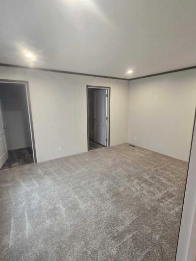 Photo 5 of 15 of home located at 511 East 1st Street #72 Huxley, IA 50124