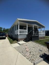 2020 Champion Dutch Diamond Mobile Home