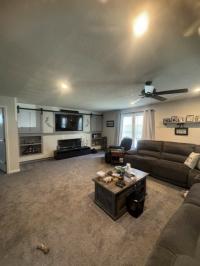 2020 Champion Dutch Diamond Mobile Home