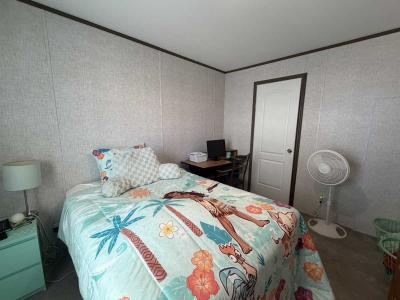 Photo 5 of 8 of home located at 1150 W. Prince Rd. # 40 Tucson, AZ 85705