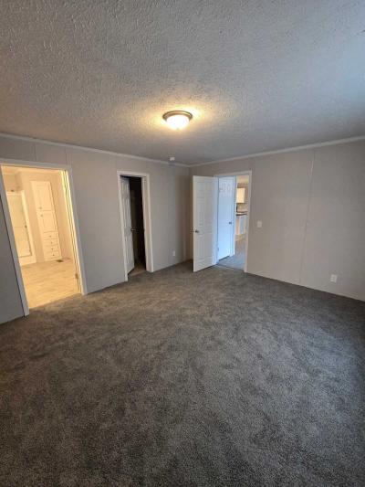 Photo 3 of 21 of home located at 511 East 1st Street #82 Huxley, IA 50124