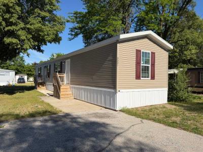 Mobile Home at 3331 Birchwood St Muskegon, MI 49444