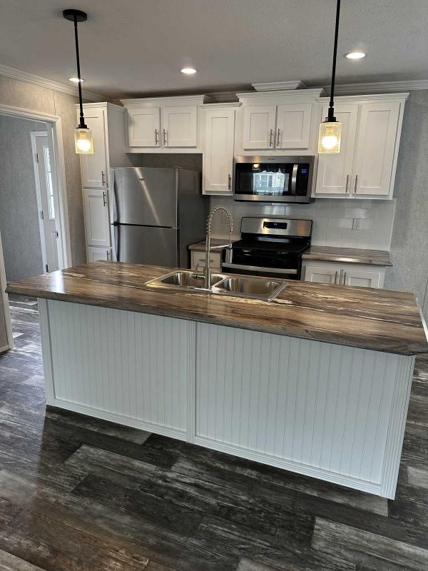 2025 Chesapeake MOBHM Mobile Home