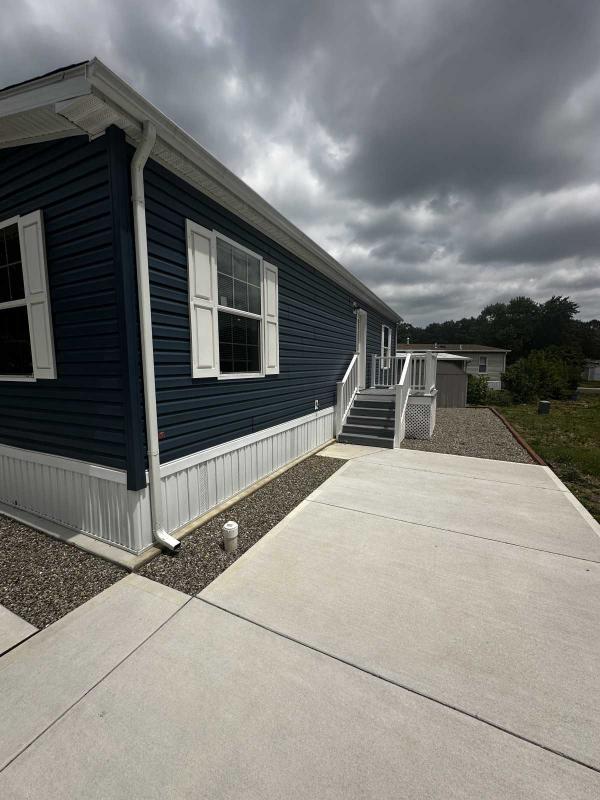 2025 Chesapeake MOBHM Mobile Home