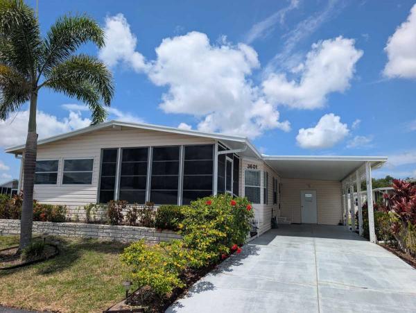 Photo 1 of 1 of home located at 3601 Belvoir Dr Parrish, FL 34219