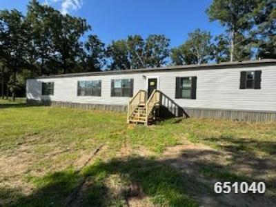 Mobile Home at 228 Cr-37 Houston, MS 38851