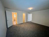 2018 Champion RA2860209 Mobile Home