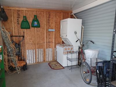 Photo 4 of 14 of home located at 37647 Chancey Road, Site 289A Zephyrhills, FL 33541