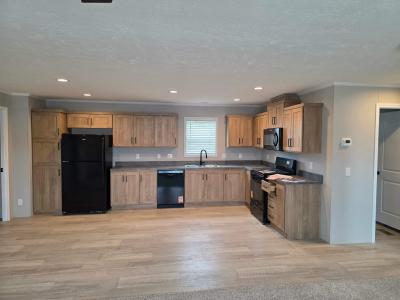 Photo 2 of 4 of home located at 240 Roosevelt Dr Davison, MI 48423
