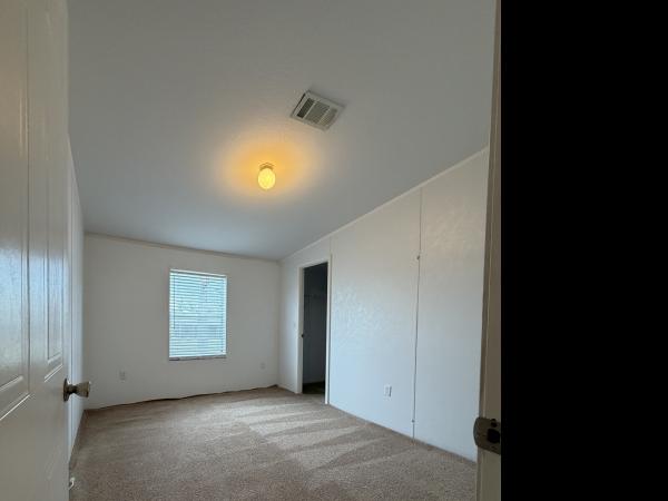 2004 Skyline A1764_4 Mobile Home