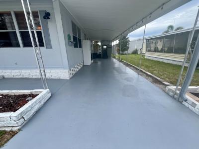 Photo 4 of 22 of home located at 2550 State Rd. 580 #0434 Clearwater, FL 33761