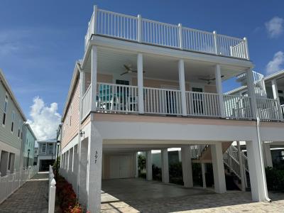 Photo 2 of 21 of home located at 397 NE Cabana Way Jensen Beach, FL 34957