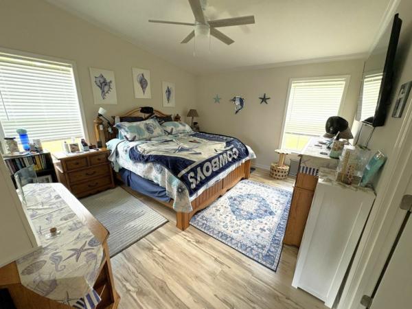 2021 Champion HS Mobile Home