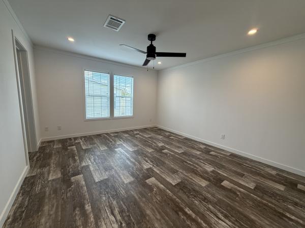 2026 Skyline 2856H32G11 Mobile Home