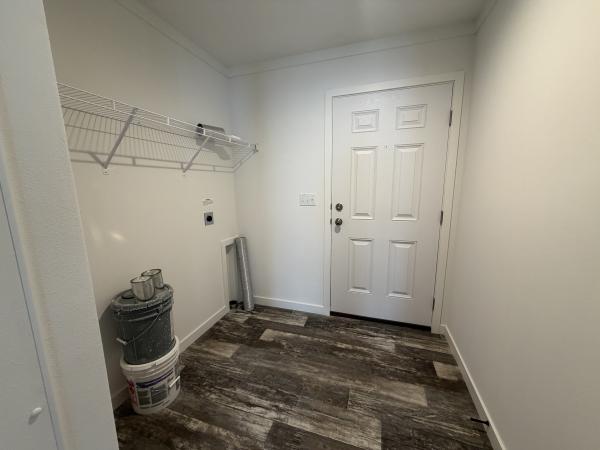 2026 Skyline 2856H32G11 Mobile Home