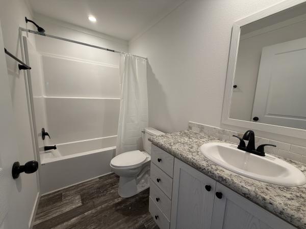 2026 Skyline 2856H32G11 Mobile Home