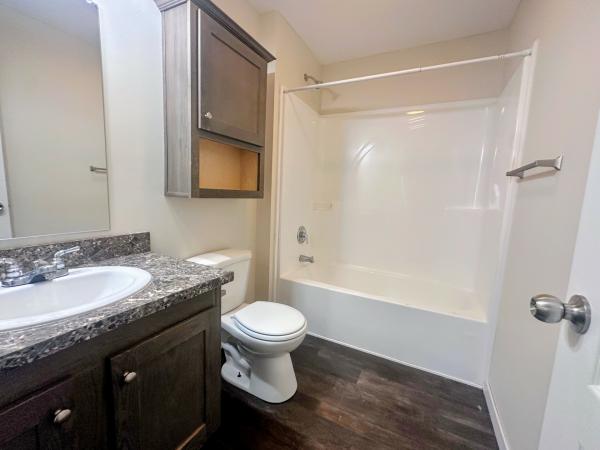 2019 Clayton 81SHN2852AH Mobile Home