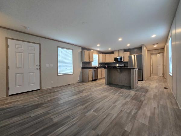 2025 Clayton-Wakarusa Mobile Home