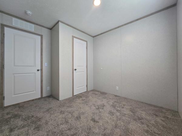 2025 Clayton-Wakarusa Mobile Home