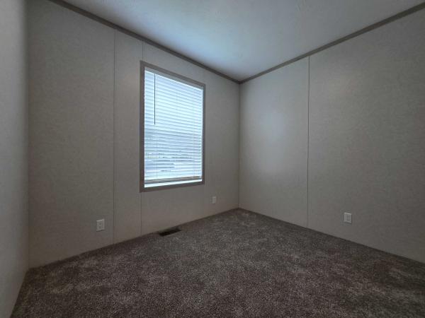 2025 Clayton-Wakarusa Mobile Home