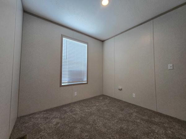 2025 Clayton-Wakarusa Mobile Home