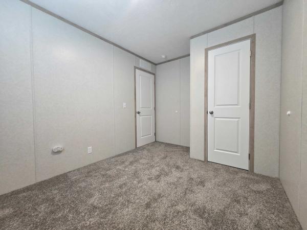2025 Clayton-Wakarusa Mobile Home