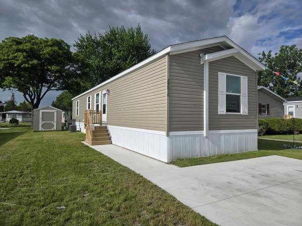 2025 Clayton-Wakarusa Mobile Home