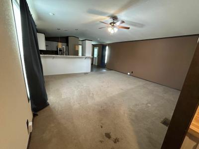 Mobile Home at 7325 Twin Parks Drive Lot Tp7325 Arlington, TX 76001