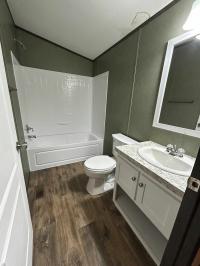 2015 MILLENNIA 330SM18763S Mobile Home