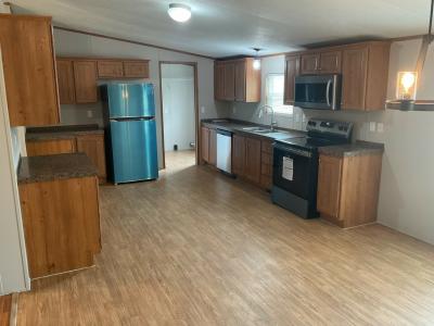 Photo 5 of 11 of home located at 207 Bandera Street San Marcos, TX 78666